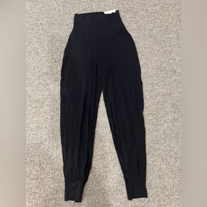Black aerie joggers size xs never been worn NWT